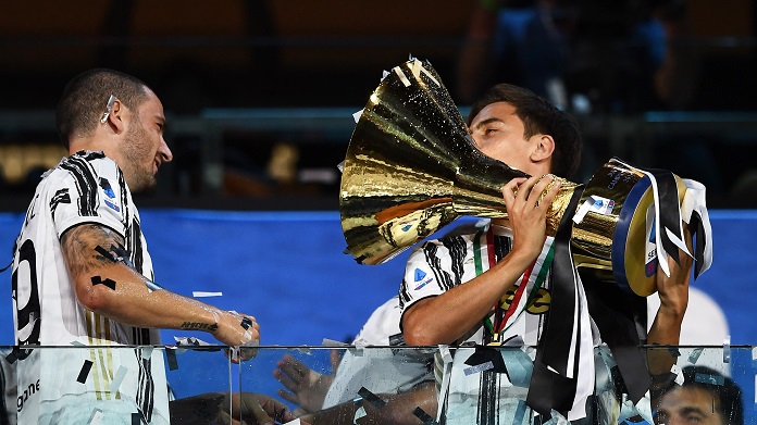 Dybala euforico: «Campioni dell'Italia, 5!» - FOTO 36 dybala scudetto