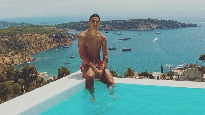 Dybala pensa alla Juve (anche in vacanza): atteso un 'ospite' speciale a Ibiza 36 dybala