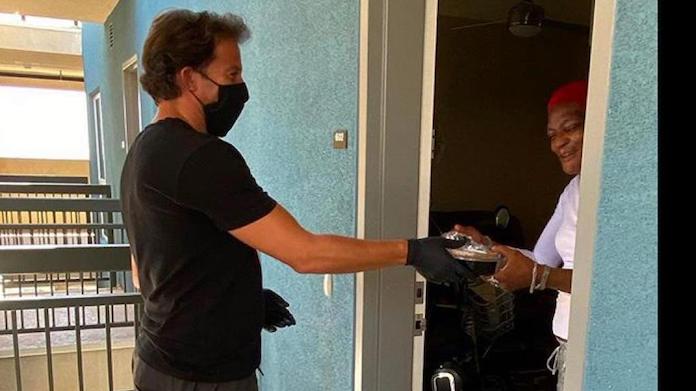 Del Piero cuore d'oro: dona il cibo ai bisognosi di Los Angeles - FOTO 36 del piero los angeles