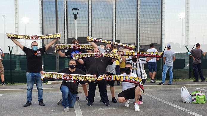 Juventus Women-San Marino: le porte chiuse non fermano il calore dei tifosi - FOTO 36 dominio bianconero tifosi women