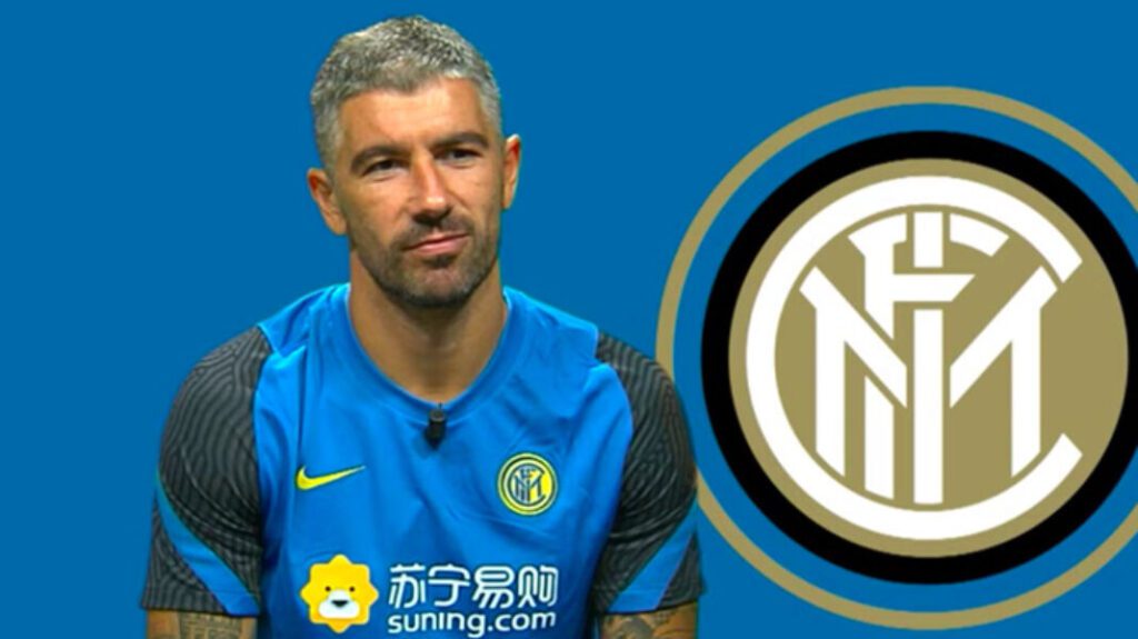 Kolarov inter presentazione