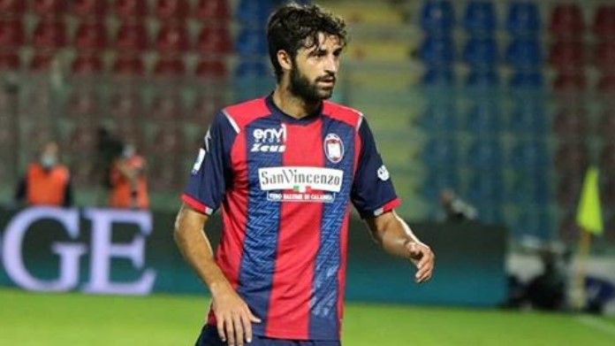 Juve-Crotone: infortunio fantasma di Luperto, le proteste bianconere 36 Luperto Crotone