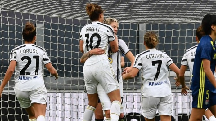 Girelli carica per l'inizio di stagione: «Sentivo già la mancanza» 36 Esultanza Girelli