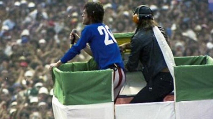 Paolo Rossi icona Mundial: Mick Jagger si esibì con la sua maglia a Torino - FOTO 36 Mick Jagger