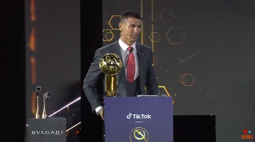 Ronaldo, l'invito dei Globe Soccer Awards: «Come lo descrivereste?» - FOTO 36 Schermata 2020 12 27 alle 17.01.14