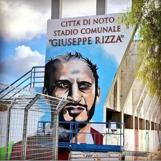 Giuseppe Rizza, completato a Noto il murale in memoria dell'ex Juve - FOTO 39 WhatsApp Image 2020 12 22 at 11.42.53