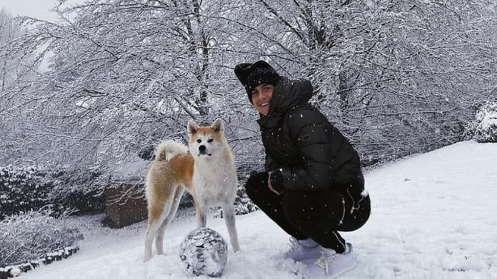 Dybala, giornata libera in montagna con una compagnia speciale - FOTO 36 dybala neve