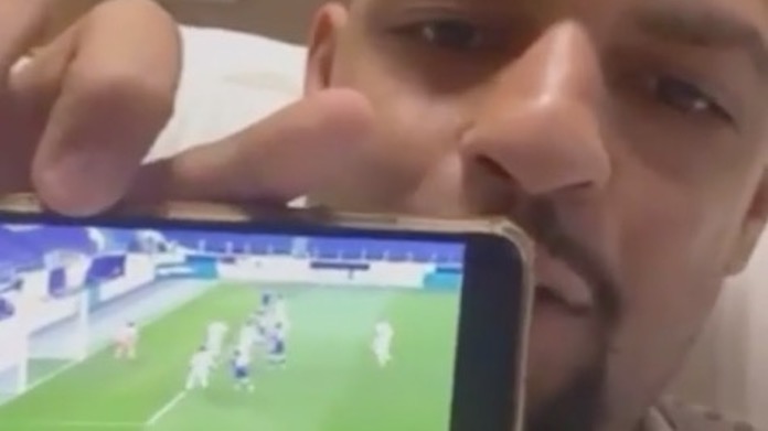 Felipe Melo sfotte la Juve: «3-0 e a casa. Forza Viola!» - VIDEO 38 felipe melo