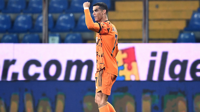 Ronaldo MVP di novembre: il portoghese premiato prima di Juve-Fiorentina 36 ronaldo juventus 3