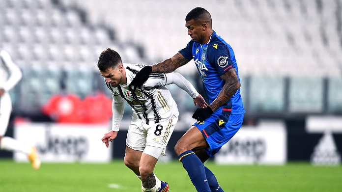 Gol annullato a Ramsey: Giacomelli al Var, c'è il tocco di mano 36 Ramsey Zeegelar juve udinese