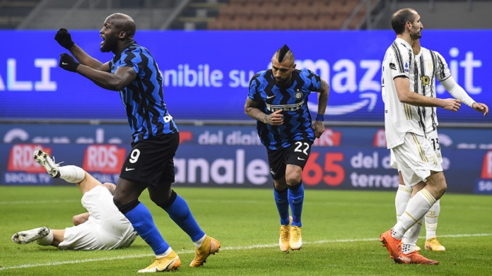 Gol Vidal: colpo di testa letale che supera Szczesny - VIDEO 38 gol vidal inter juve