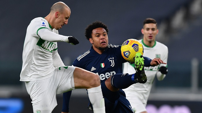Juve-Sassuolo, il web insorge: lo hanno scritto i tifosi bianconeri - FOTO 36 mckennie juve sassuolo