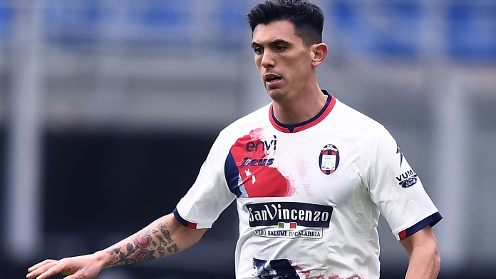 Juve-Crotone: rimessa laterale inedita dei calabresi. Cos'è successo 36 Molina Crotone