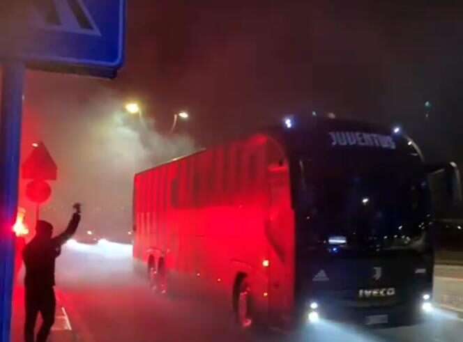 Juve Inter: cori e applausi all'arrivo del pullman bianconero - VIDEO 36 WhatsApp Image 2021 02 09 at 19.26.52 e1612895321739