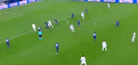 Gol Chiesa: sospetto fuorigioco, check al var e rete convalidata - FOTO 36 Cattura