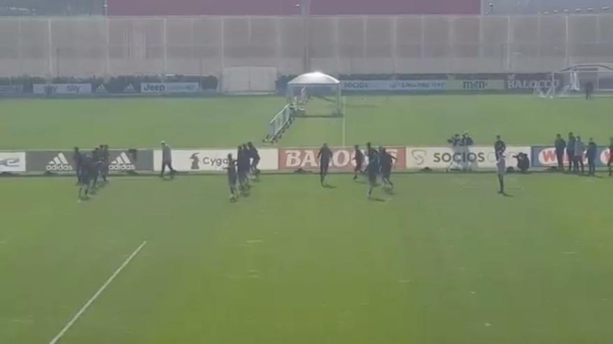 De Ligt presente alla vigilia di Juve-Porto: vistoso tutore per lui - VIDEO 36 Progetto senza titolo 29