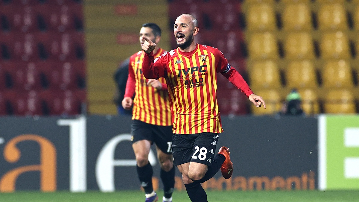 Squalifica Schiattarella: il centrocampista ammonito, salta la Juve 36 schiattarella