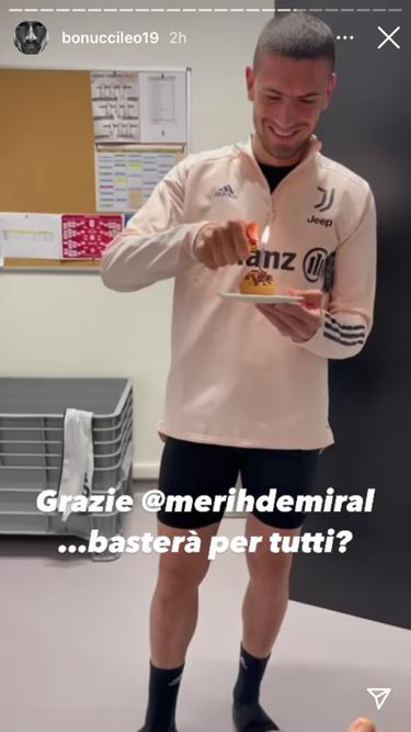 Compleanno Bonucci, festa in spogliatoio: la torta la porta Demiral - FOTO 39 WhatsApp Image 2021 05 01 at 16.38.21