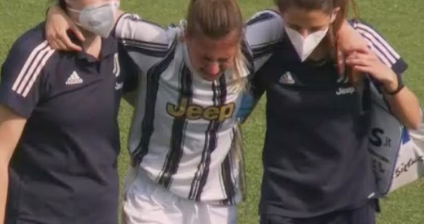 Infortunio Berti: esce in lacrime dalla finale scudetto Primavera 36 infortunio berti