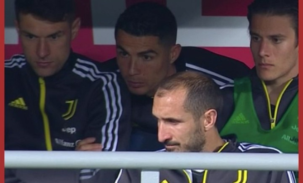 Panchina Juve: occhi sul monitor, tensione Champions per Napoli e Milan 36 panchina juve