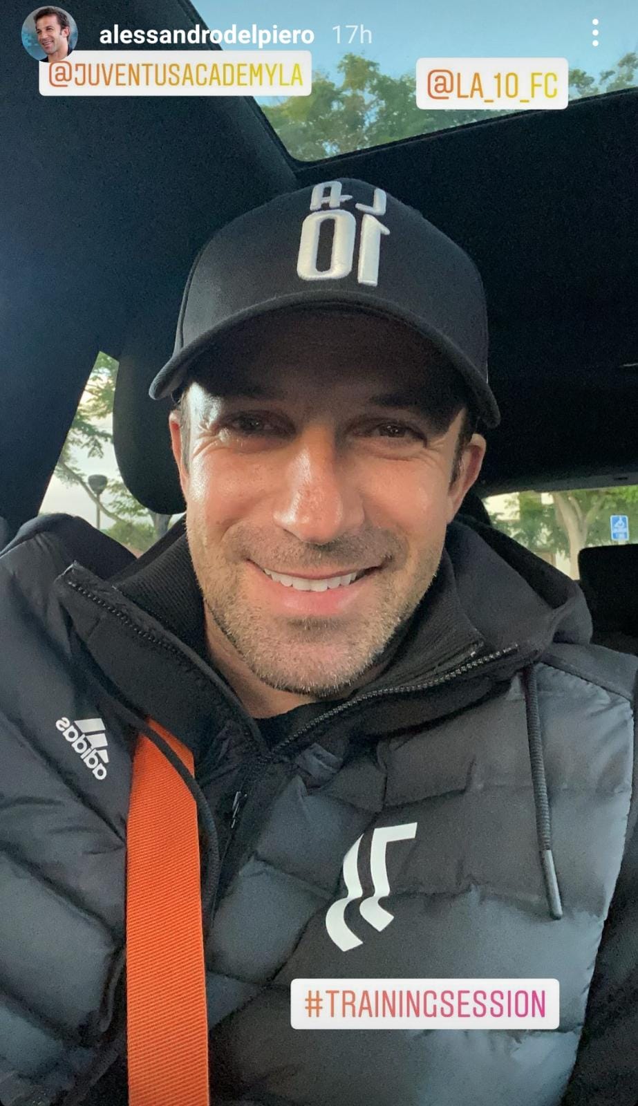 Del Piero veste (ancora) Juve: tifosi scatenati sui social - FOTO 39 WhatsApp Image 2021 06 08 at 21.36.01