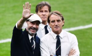 Mancini si commuove in conferenza stampa: «Mi manca Vialli». E poi svela un retroscena