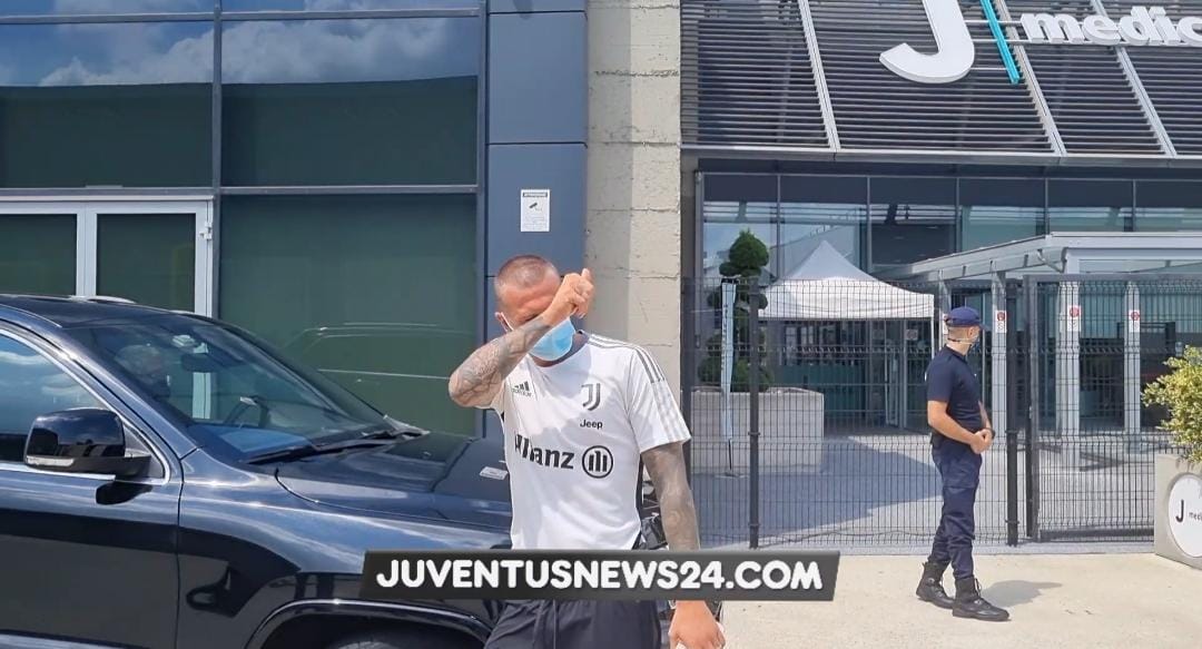 Bernardeschi cambia numero, addio al 33: quale indosserà alla Juventus 36 Bernardeschi