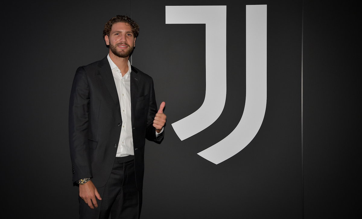 Polemiche Locatelli-Juve, l'agente: «Ma avete letto il comunicato?» 36 locatelli juventus 1