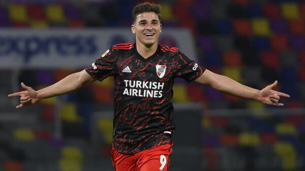 Central Cordoba v River Plate Torneo Liga Profesional
