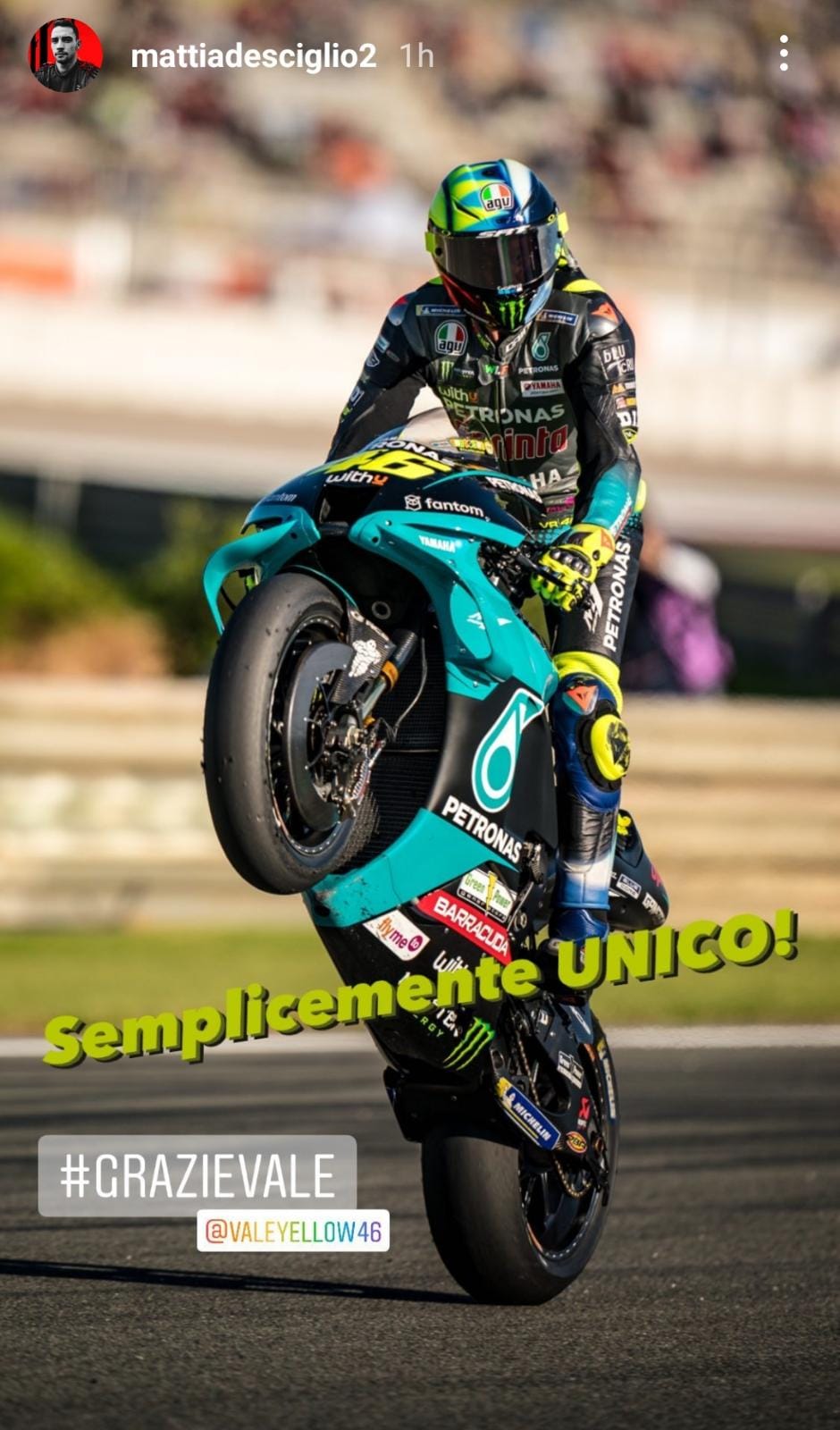 De Sciglio scrive a Valentino Rossi: il terzino rende omaggio al Dottore - FOTO 39 de sciglio