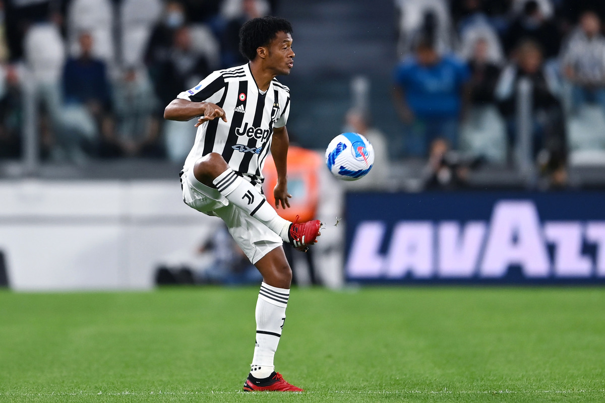 Infortunio Cuadrado: c'è la partita del rientro? Allegri dice TUTTO 36 Juan Cuadrado 1