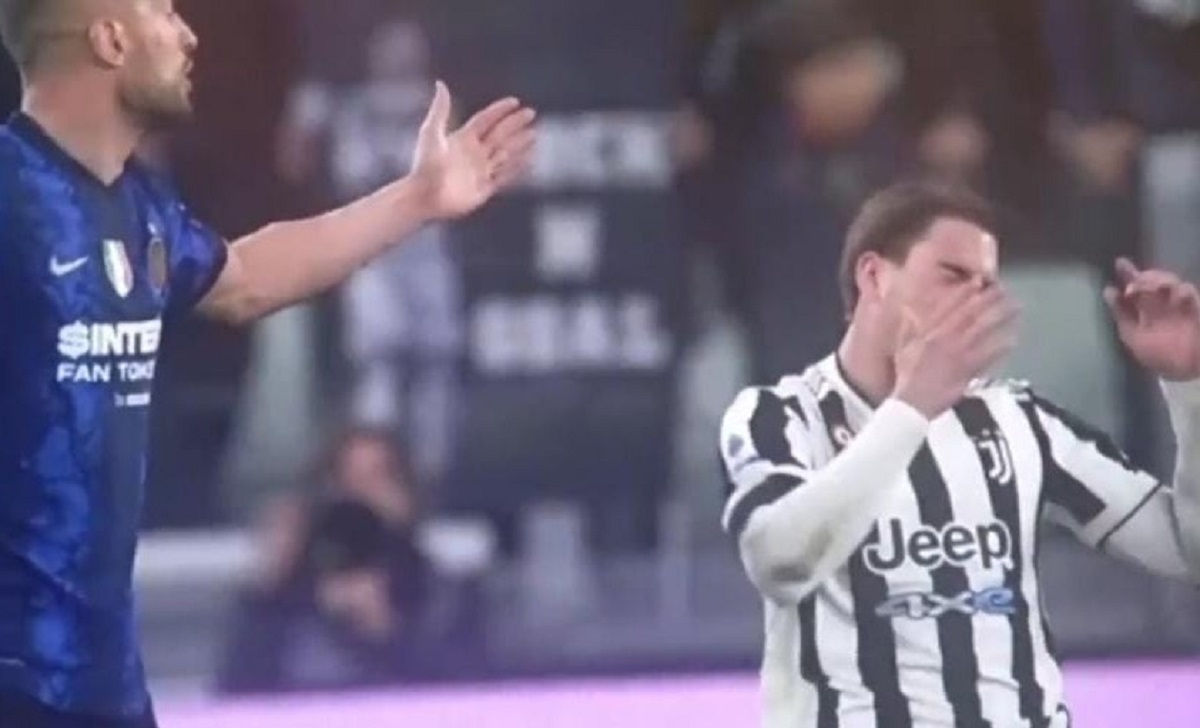 Juve Inter, polemiche dall'estero contro Vlahovic e De Ligt: «Imbarazzanti!» 36 dambrosio vlahovic