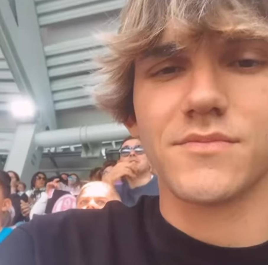 Juve Venezia, tifoso speciale allo Stadium: c'è anche lui sugli spalti - FOTO 36 Nick Pirlo