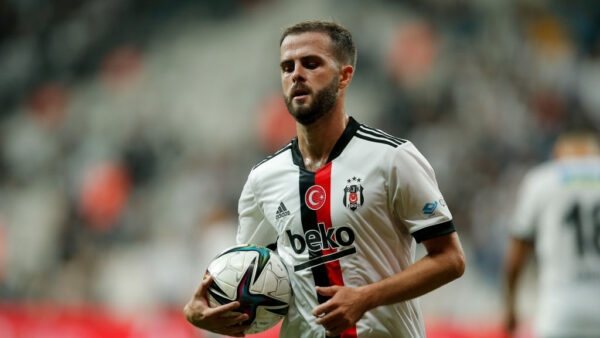 Besiktas v Yeni Malatyaspor Turkish Super League