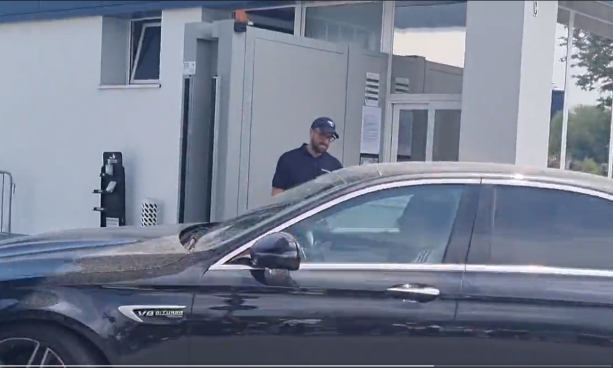 Pjaca raggiunge la Continassa: primo giorno di ritiro per il croato - VIDEO 36 2022 07 04 2 e1656935880487