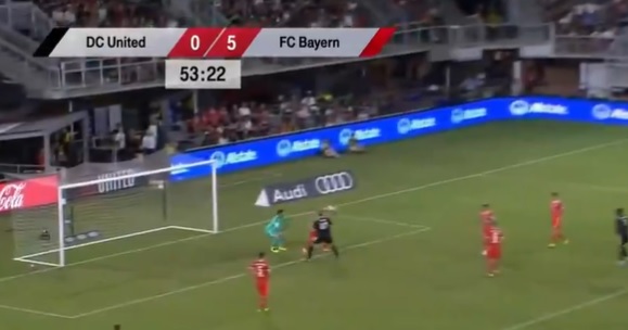 De Ligt Bayern Monaco, che errore all'esordio! Il VIDEO diventa virale 36 De Ligt Bayern 1