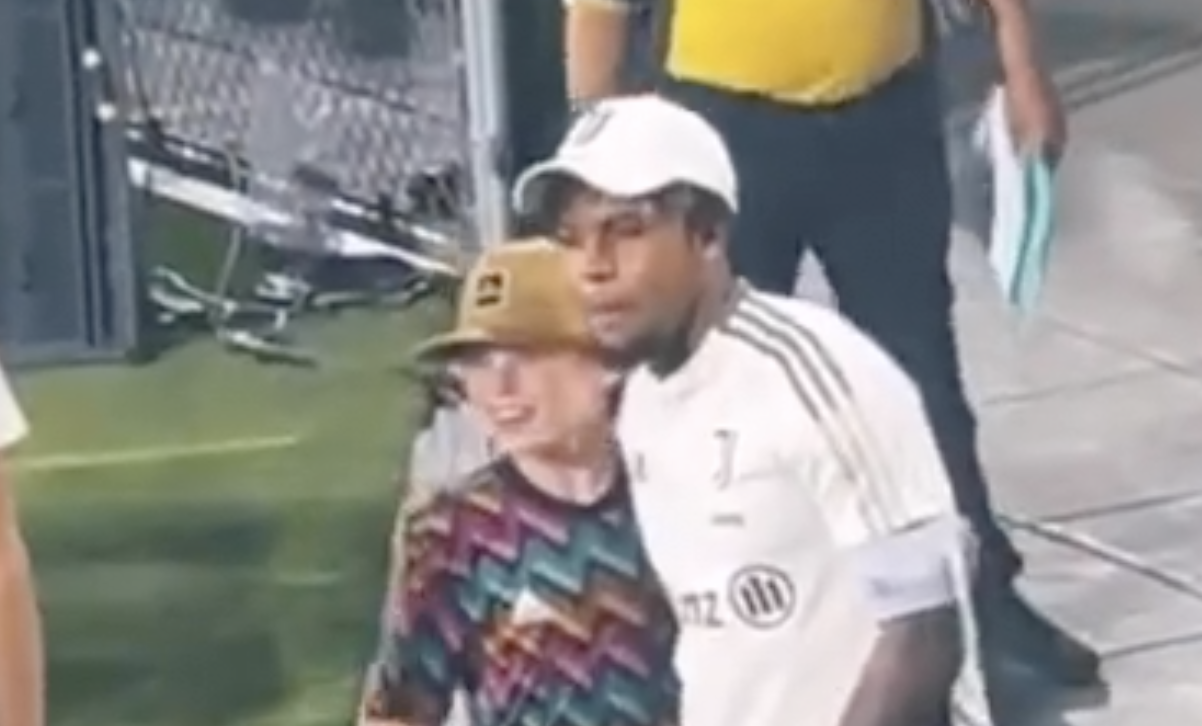 Infortunio McKennie, spalla fasciata per l'americano - FOTO 36 Schermata 2022 07 31 alle 20.13.05 e1659291333362