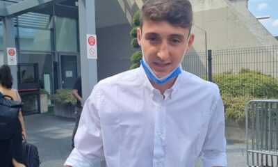 eefe23a2 23d0 4cb7 8e98 9055a3d7d6e9 1