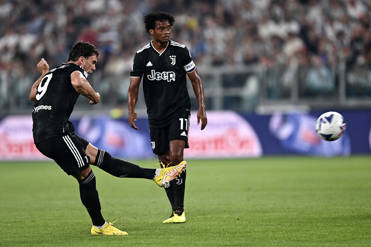 Gol Vlahovic, altra magia su punizione: Juve in vantaggio - VIDEO 36 Gol Dusan