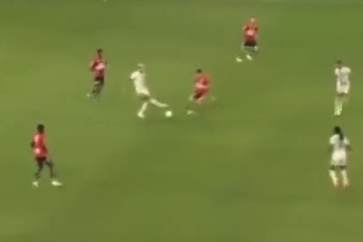 Paredes, giocata virale! Numero da urlo per l'obiettivo Juve - VIDEO 36 Paredes 1