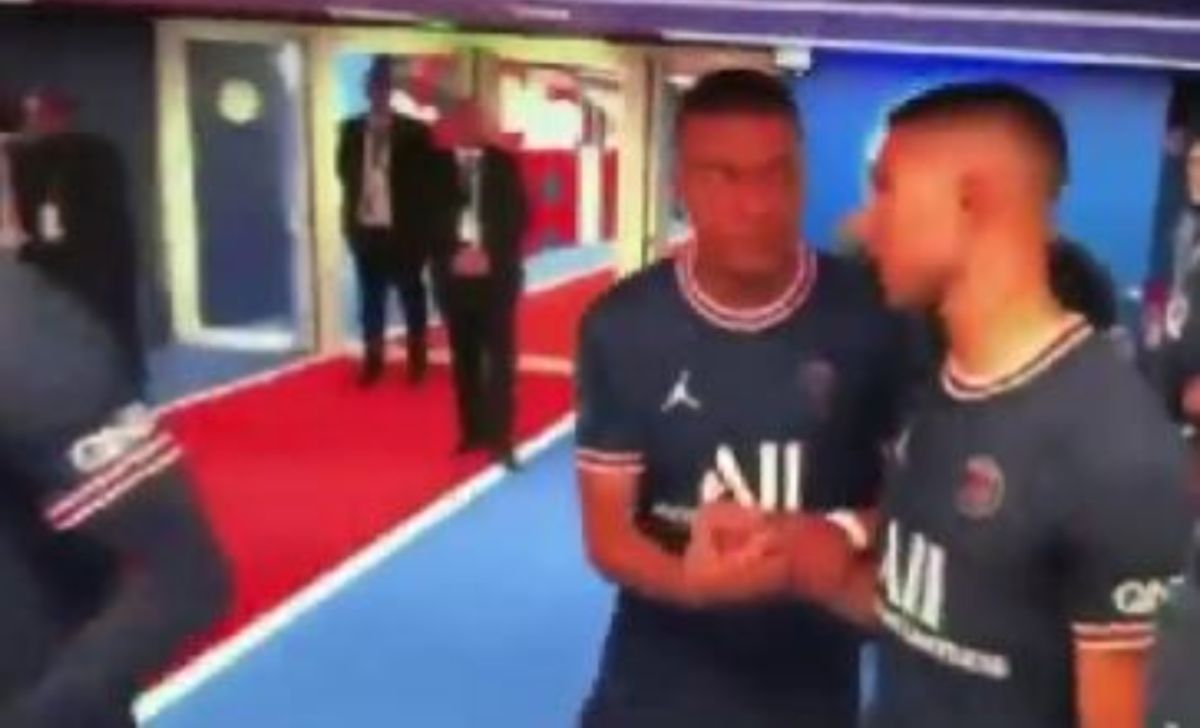 Mbappé Hakimi, spunta un vecchio retroscena: «Non chiedere scusa, devi passarmela!» - VIDEO 36 Cattura 4 1