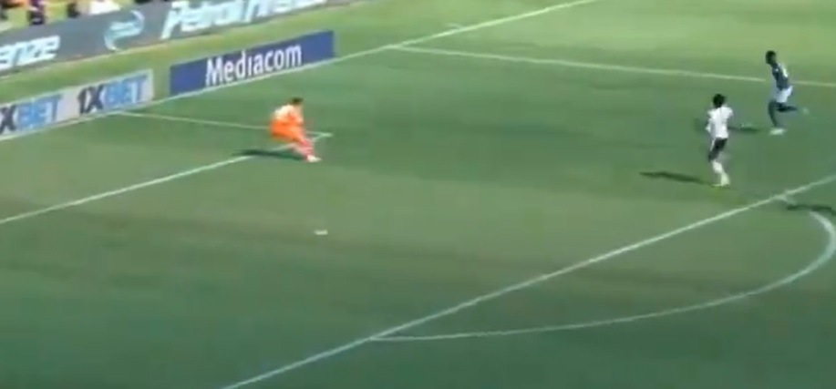 Gol Kouame, l'attaccante batte Perin e acciuffa il pari - VIDEO 36 Kouame