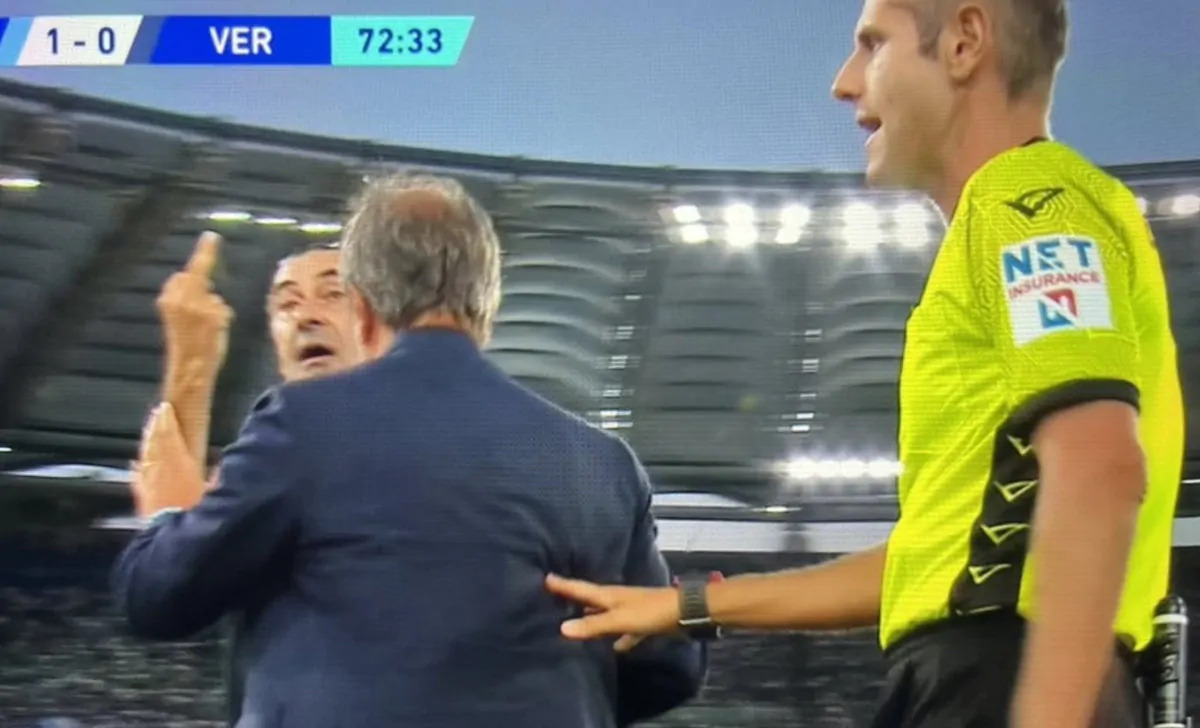 Sarri choc: gesto folle dell'ex Juve durante Lazio Verona 36 Sarri 3