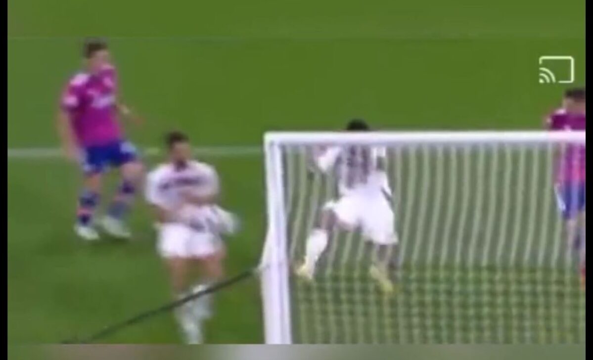 Juve Salernitana, gol di Candreva da annullare? Nuovo VIDEO 36 gol mano candreva e1663067168959