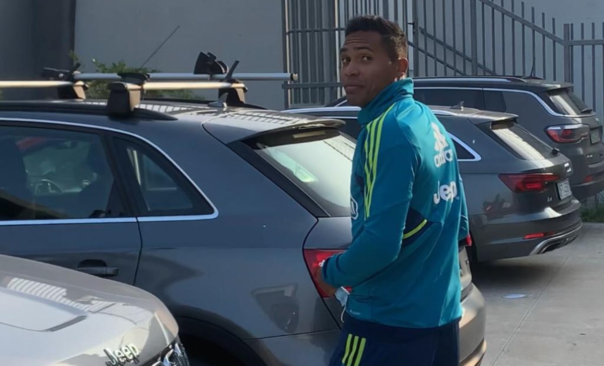 Alex Sandro al J Medical: accertamenti per il terzino della Juve - VIDEO 36 0993c566 076e 4548 8474 e9688e56890c