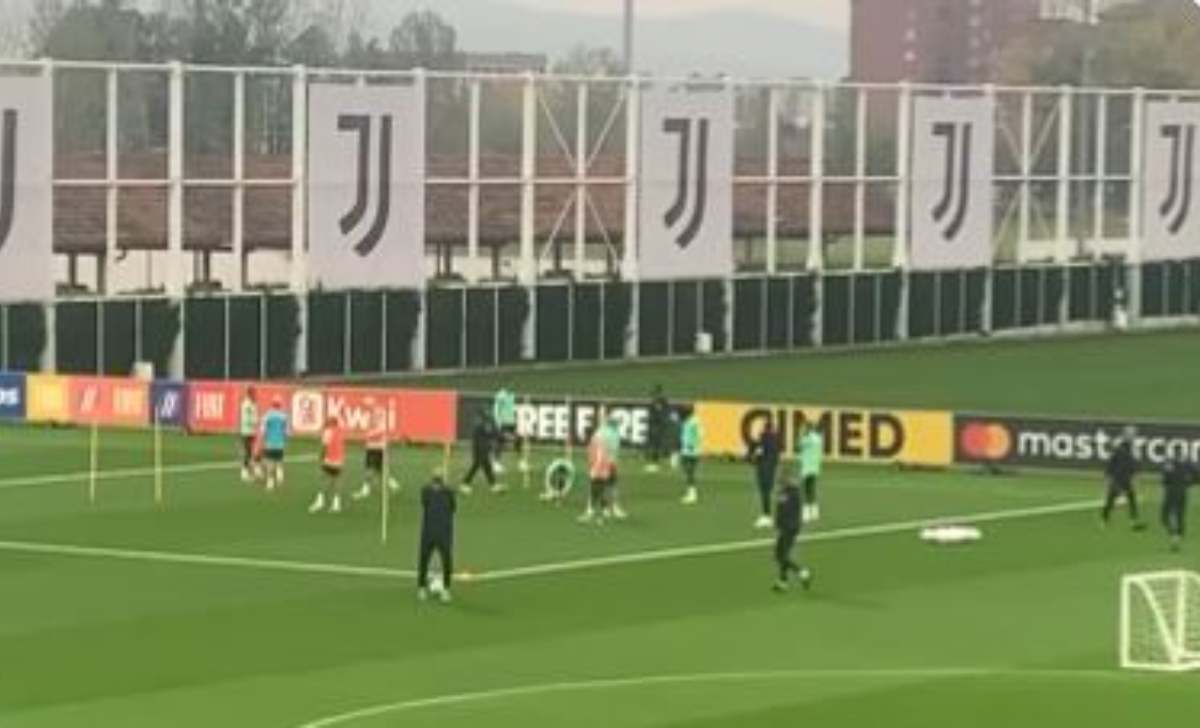 Dani Alves torna a Torino: l'ex Juve alla Continassa col suo Brasile - VIDEO 36 Cattura 1 9