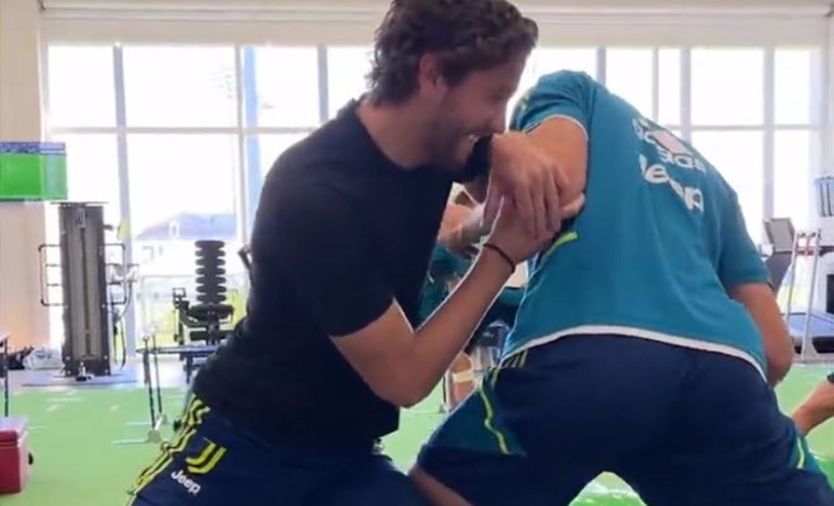 Locatelli contro Gatti: sfida di forza tutta da ridere - VIDEO 36 locatelli gatti e1670419548801