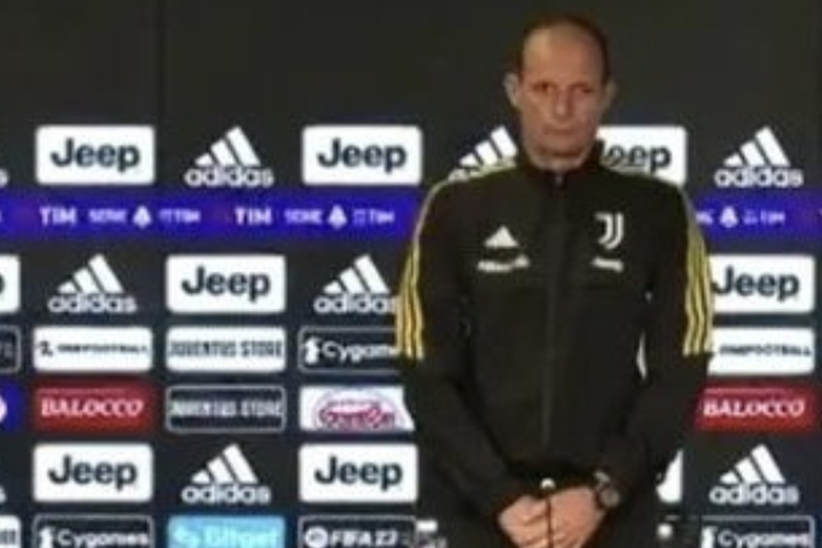 Conferenza stampa Allegri: minuto di silenzio per Gianluca Vialli 36 Minuto silenzio Allegri