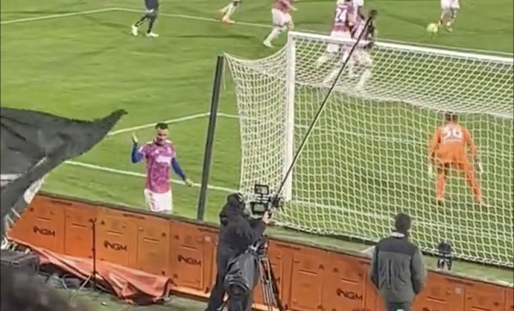 Kostic insultato tifosi spezia