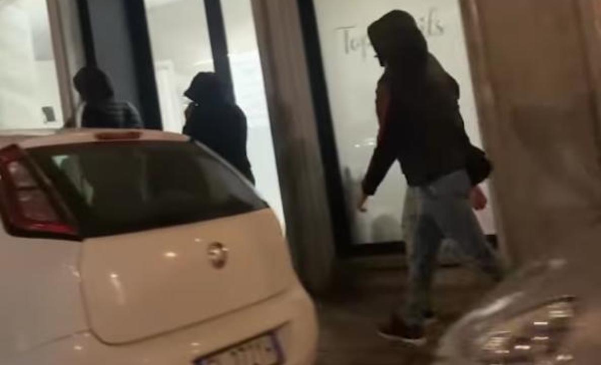 Figlio di Pirlo aggredito in auto: sassate, sputi e calci - FOTO 36 aggressione figlio pirlo